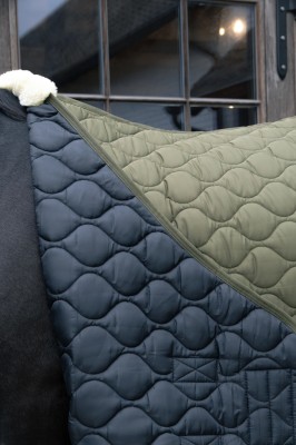 Stalldecke von Kentucky - Modell Wave mit 160g Grün