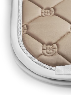 Equestrian Stockholm Dressur Schabracke Sand