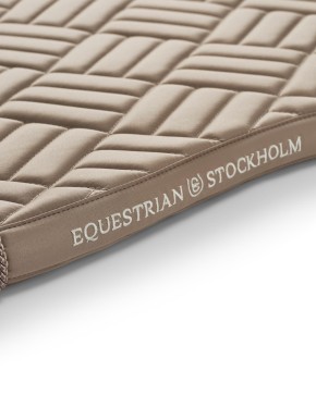 Equestrian Stockholm Spring Schabracke Modern Sand Full