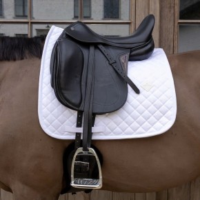 Kentucky Dressur Schabracke Skin Friendly Diamond Weiß